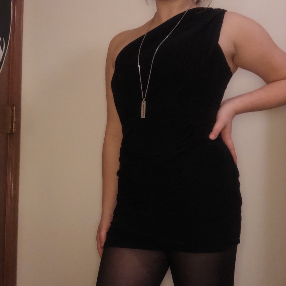 Tight Black One Shoulder Party Dress